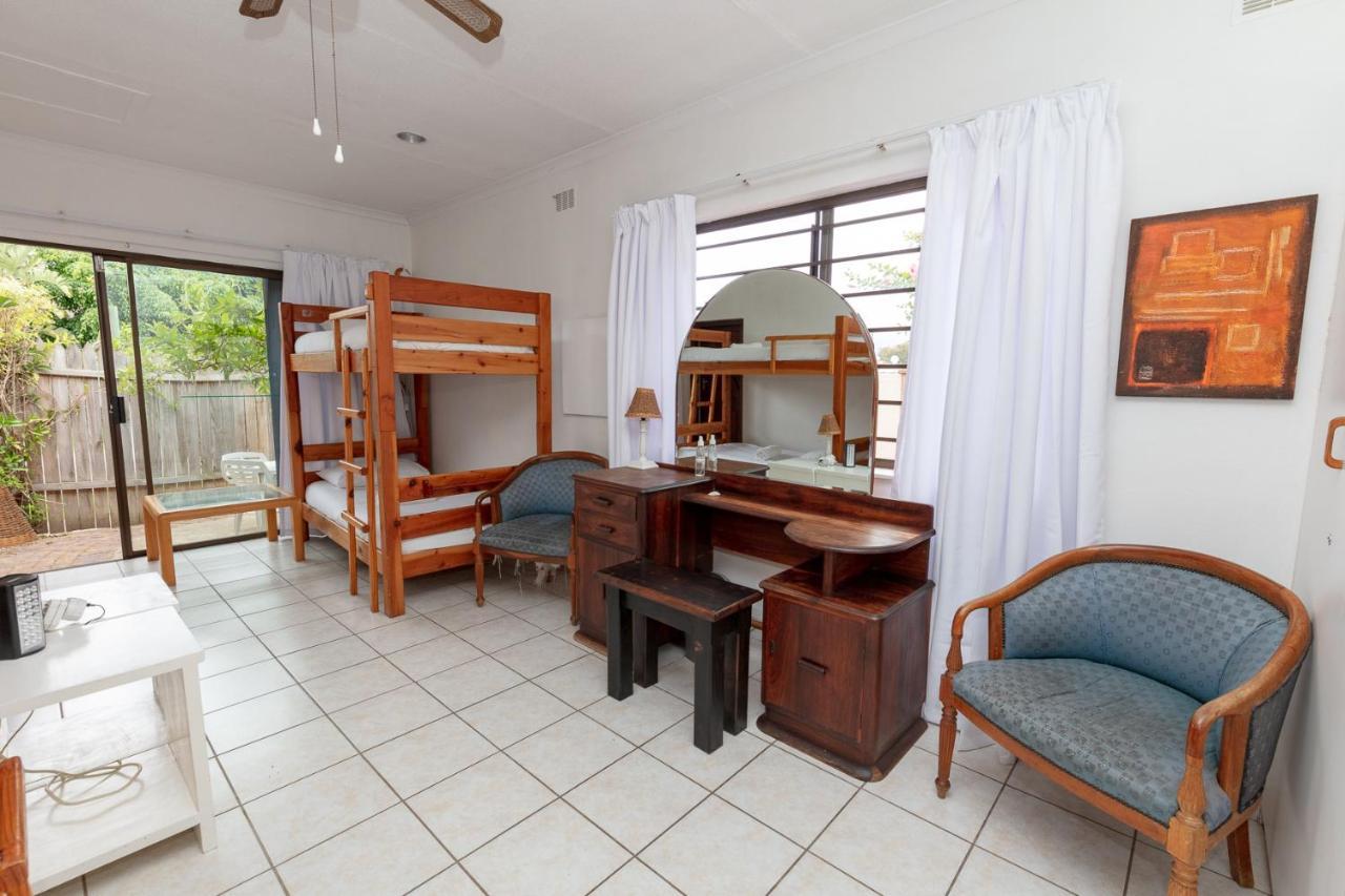 Nothando Backpackers Lodge Плеттенберг-Бей Экстерьер фото